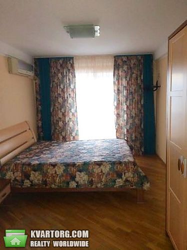 Rent out 3-room apartment. Киев,  Борщаговская — photo 1