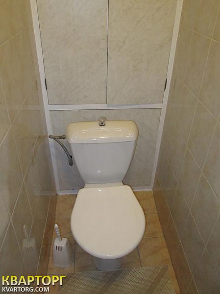 Rent out 2-room apartment. Киев,  Квитневый — photo 8