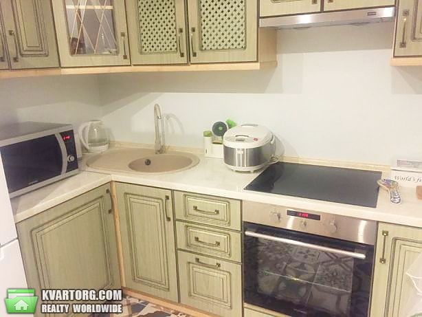 Rent out 2-room apartment. Киев,  Кустанайская — photo 4