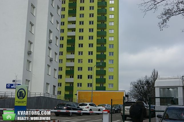 Sell 3-room apartment. Киев,  Ломоносова — photo 1