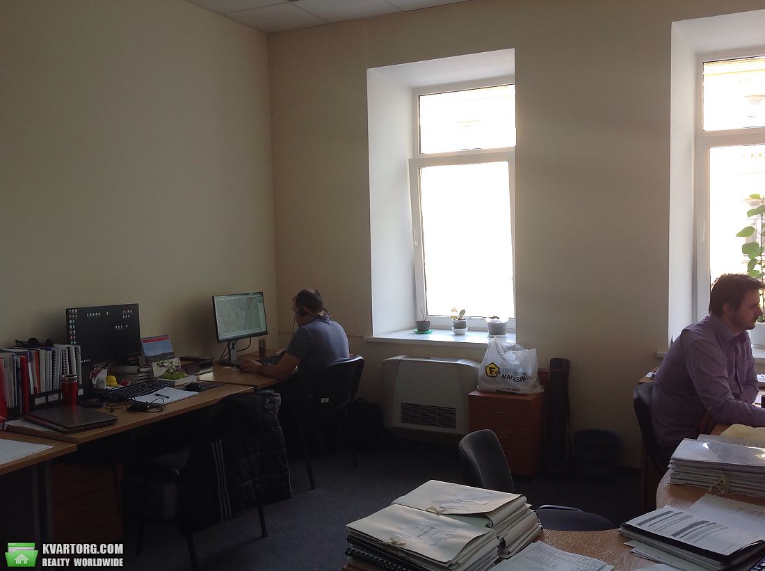 Rent out office. Киев,  Жилянская — photo 6