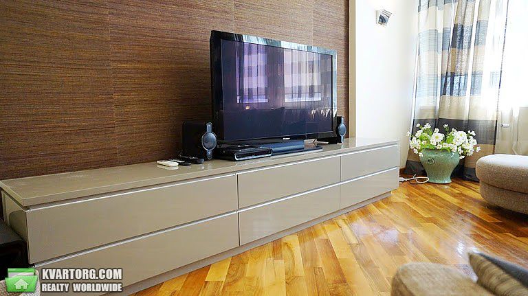 Rent out 4-room apartment. Киев,  Подвысоцкого — photo 4