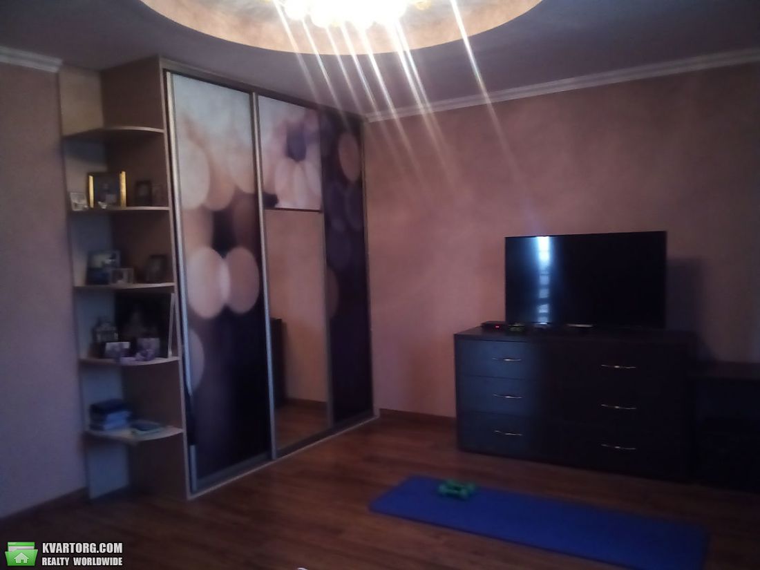Sell house. Киев,  Довбуша — photo 5
