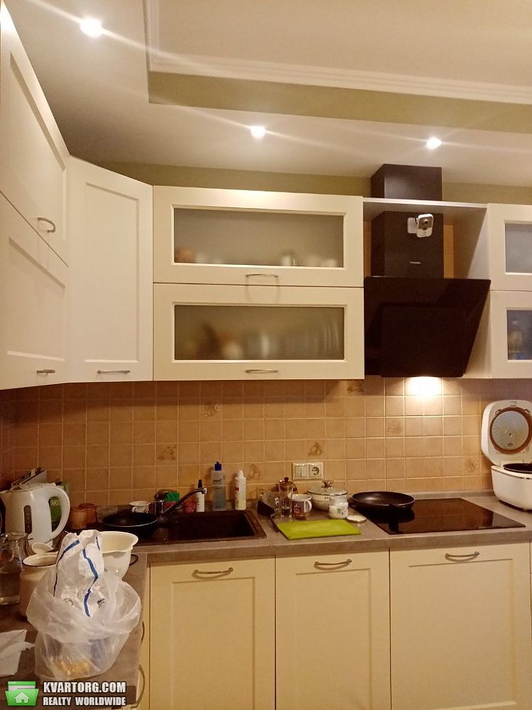 Sell 2-room apartment. Киев,  Воссоединения пр — photo 3
