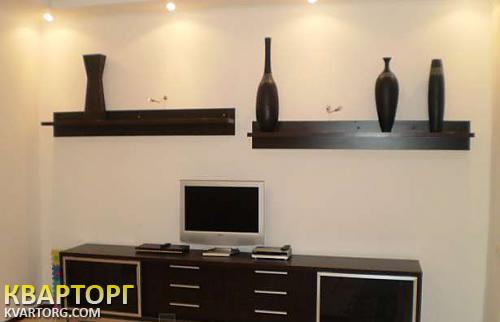 Rent out house. Киев, Новогодняя — photo 5
