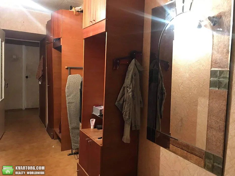 Sell 3-room apartment. Киев,  Ушинского — photo 9