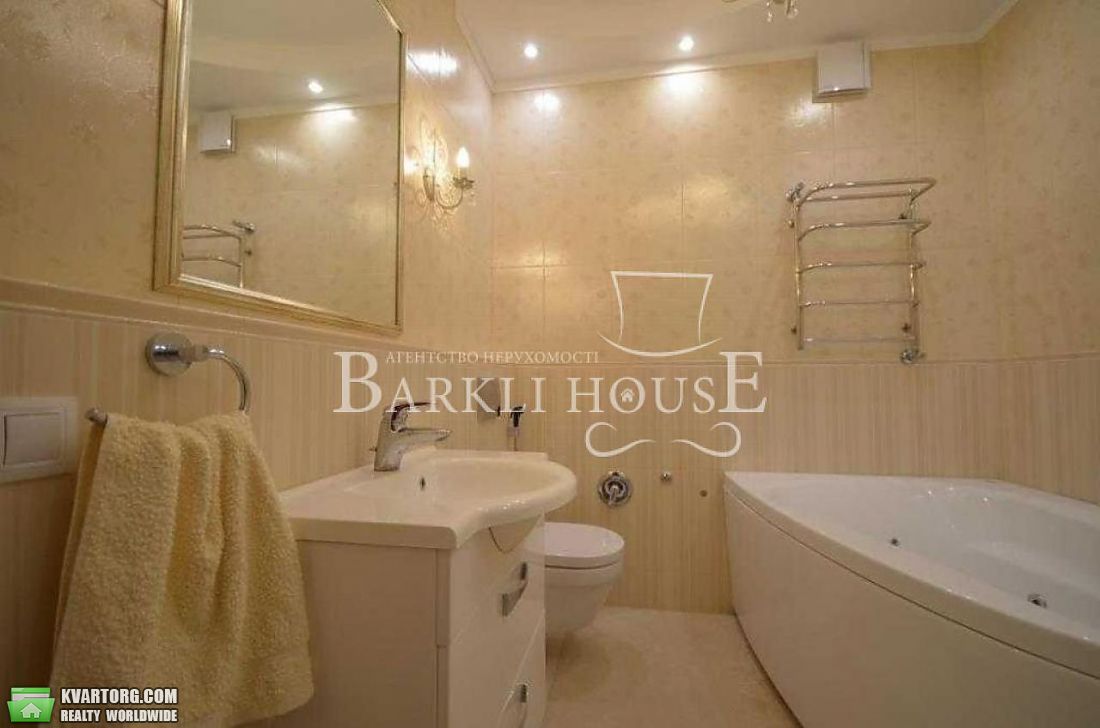 Rent out 3-room apartment. Киев,  Голосеевская — photo 8