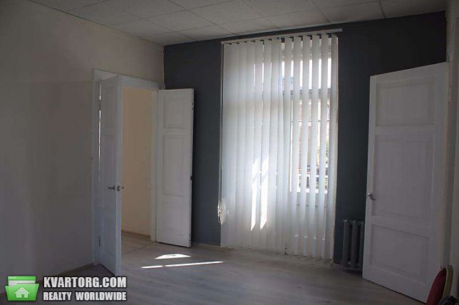 Rent out office. Киев, ул. Б.Хмельницкого — photo 1