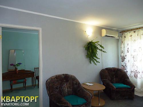 Rent out 2-room apartment. Одесса, Шевченко проспект — photo 1