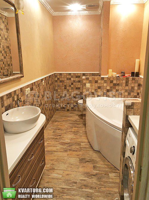 Sell 3-room apartment. Киев,  Ломоносова — photo 5