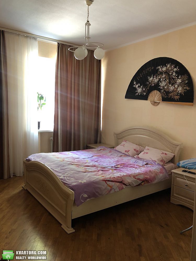 Rent out 3-room apartment. Харьков,  Правды пр — photo 1