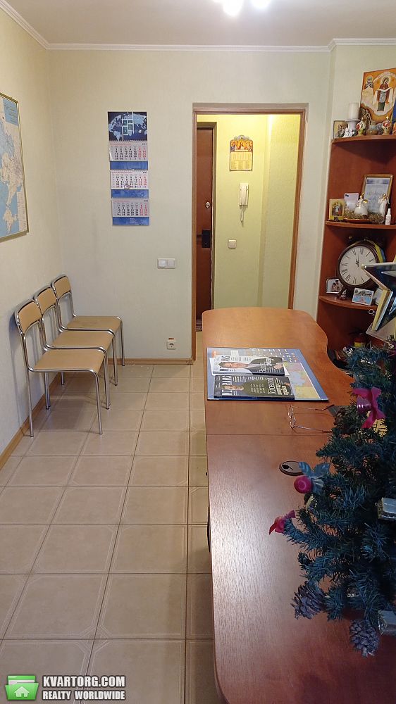 Rent out office. Киев, Тороповского — photo 1
