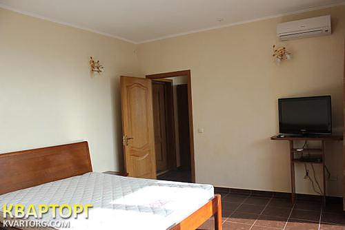 Rent out 1-room apartment. Киев, Героев Сталинграда пр — photo 3