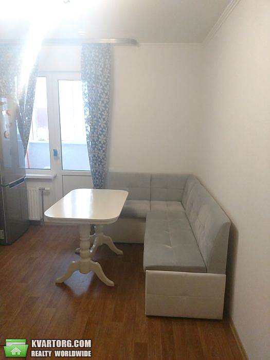 Rent out 1-room apartment. Киев, русовой — photo 4