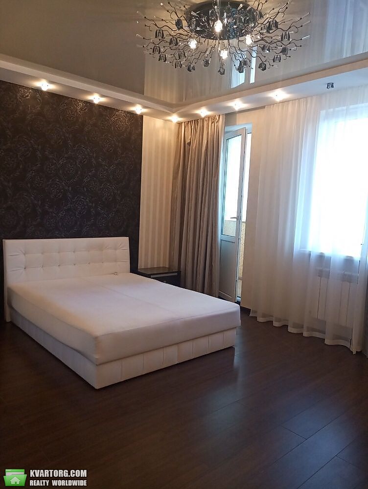 Rent out 2-room apartment. Киев,  Кольцова бул — photo 5