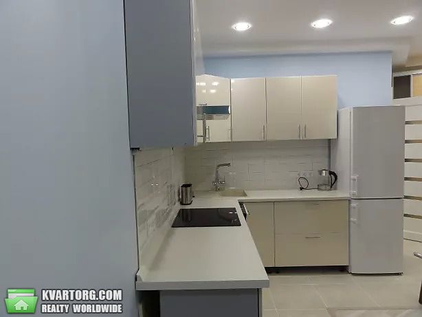 Rent out 1-room apartment. Киев,  Заречная — photo 2