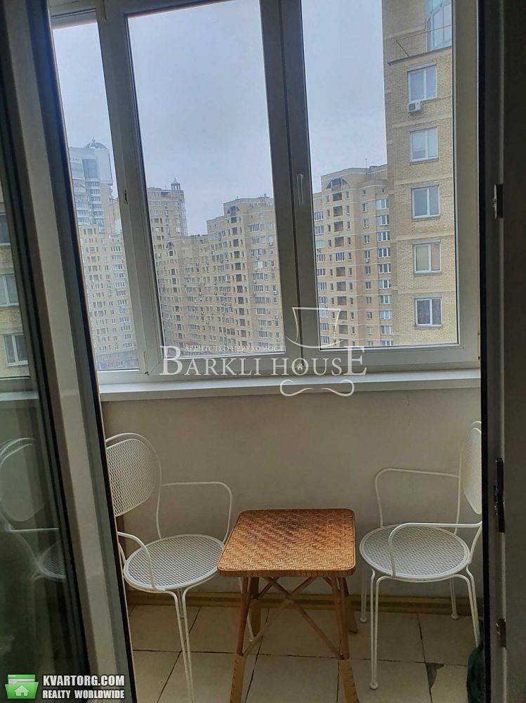 Rent out 3-room apartment. Киев,  Никольско-Слободская — photo 7