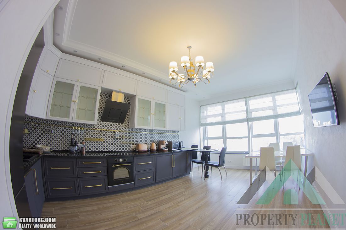 Rent out 4-room apartment. Киев,  Кловский спуск — photo 3