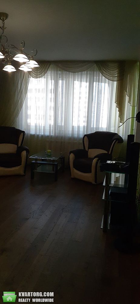 Rent out 3-room apartment. Киев,  Гришко — photo 4