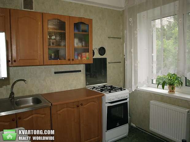 Sell 2-room apartment. Киев,  Жукова — photo 4