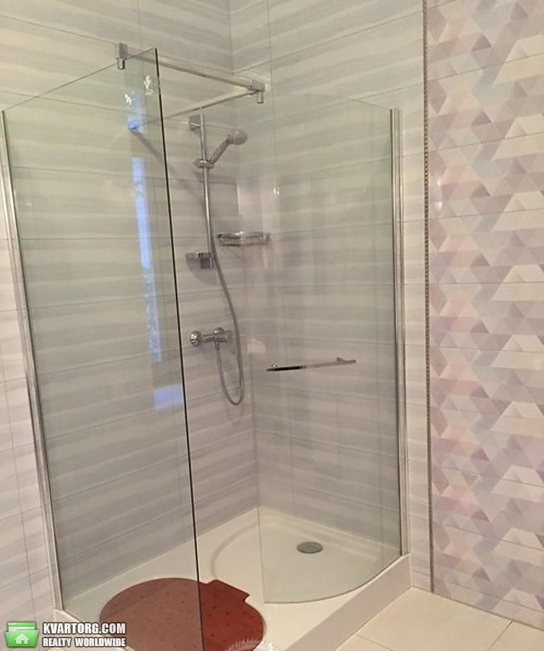 Rent out 3-room apartment. Киев,  Краснова — photo 8