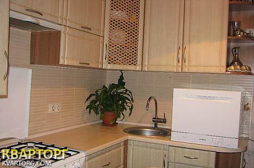 Sell 2-room apartment. Киев, Леси Украинки — photo 1