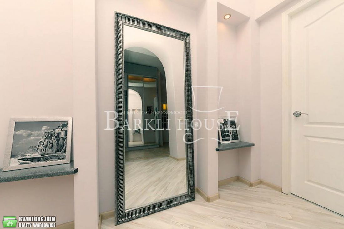 Rent out 3-room apartment. Киев, Лютеранская — photo 10