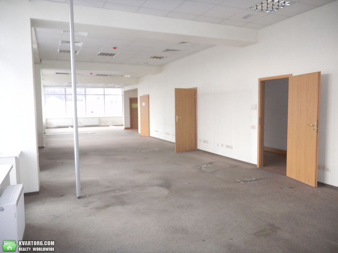 Rent out office. Киев,  Ильинская — photo 1