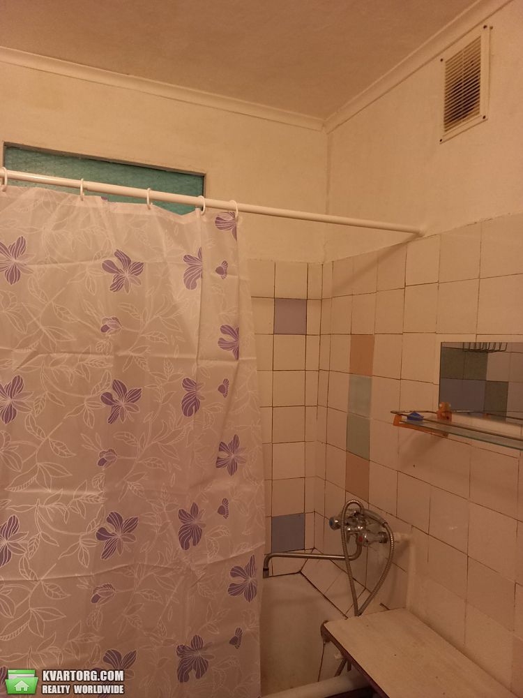Rent out 1-room apartment. Киев,  Пост-Волынская — photo 5