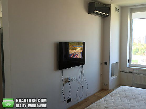 Sell 3-room apartment. Киев,  Богатырская — photo 8