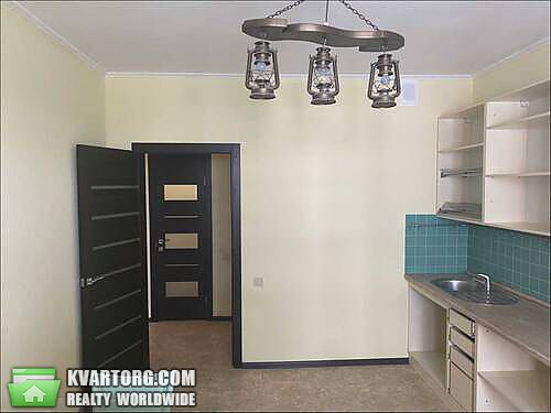 Sell 2-room apartment. Киев,  Здолбуновская — photo 1