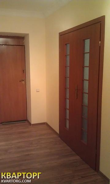 Sell 2-room apartment. Киев,  Урловская — photo 1