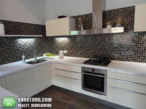 Rent out house. Киев, Садовая — photo 3