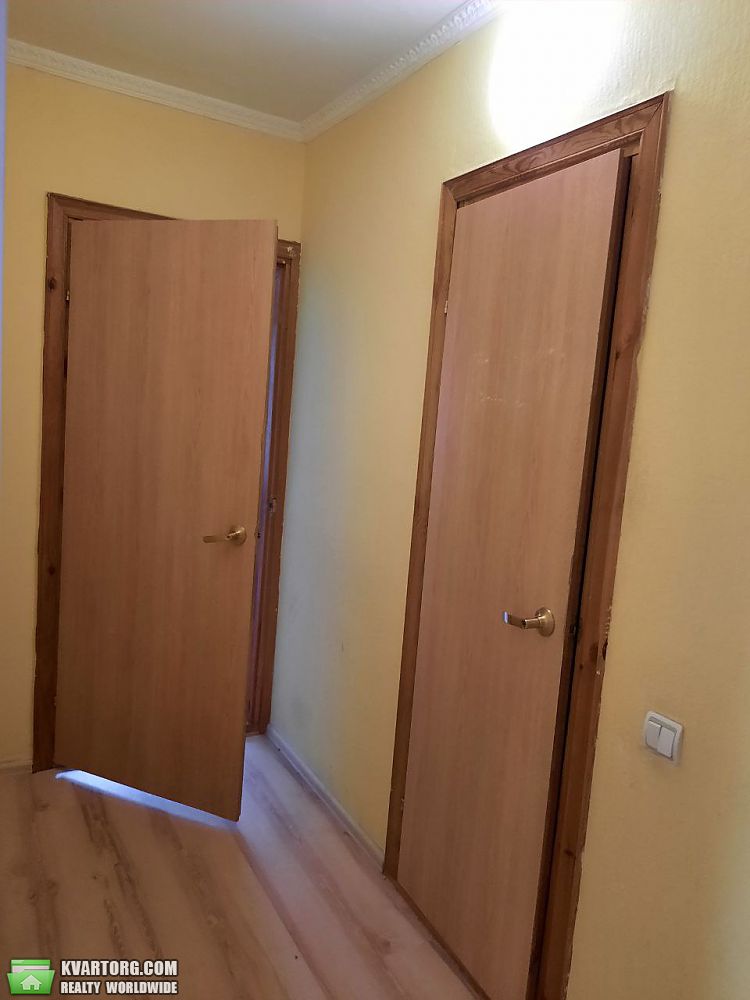 Rent out 2-room apartment. Киев,  Вишняковская — photo 8