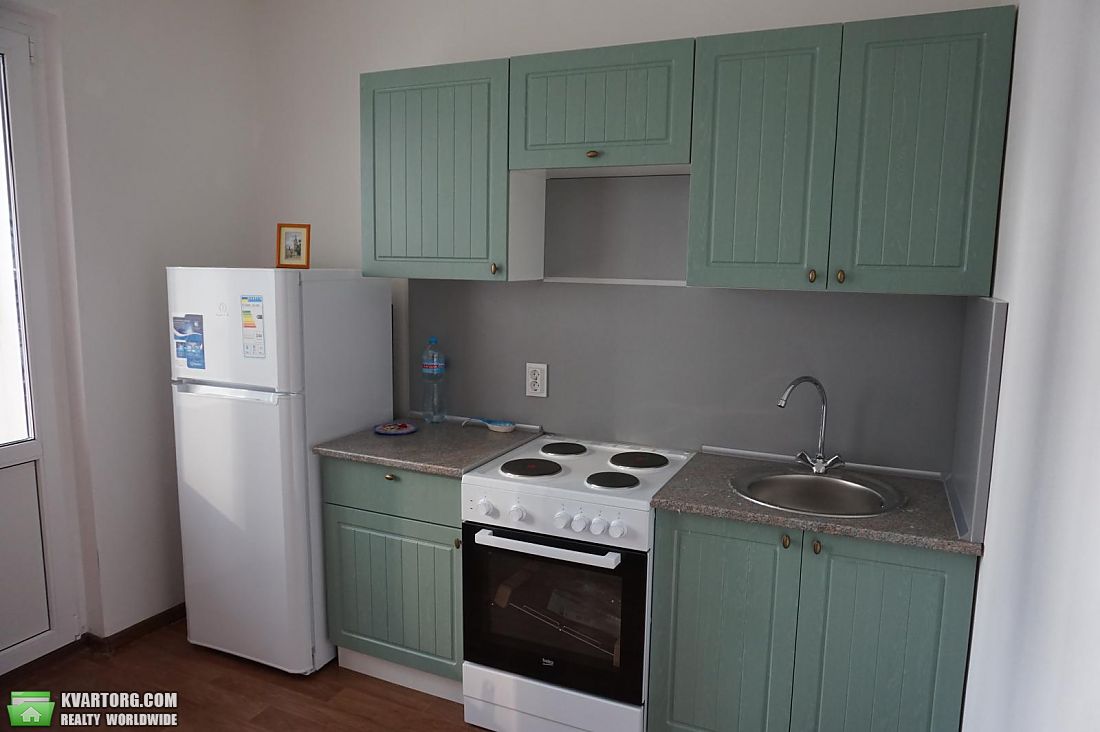 Rent out 1-room apartment. Киев,  Гмыри — photo 3