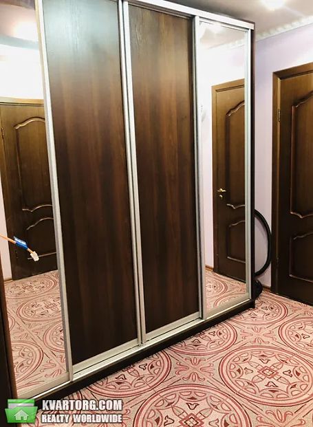 Rent out 3-room apartment. Киев,  Оболонский пр — photo 1