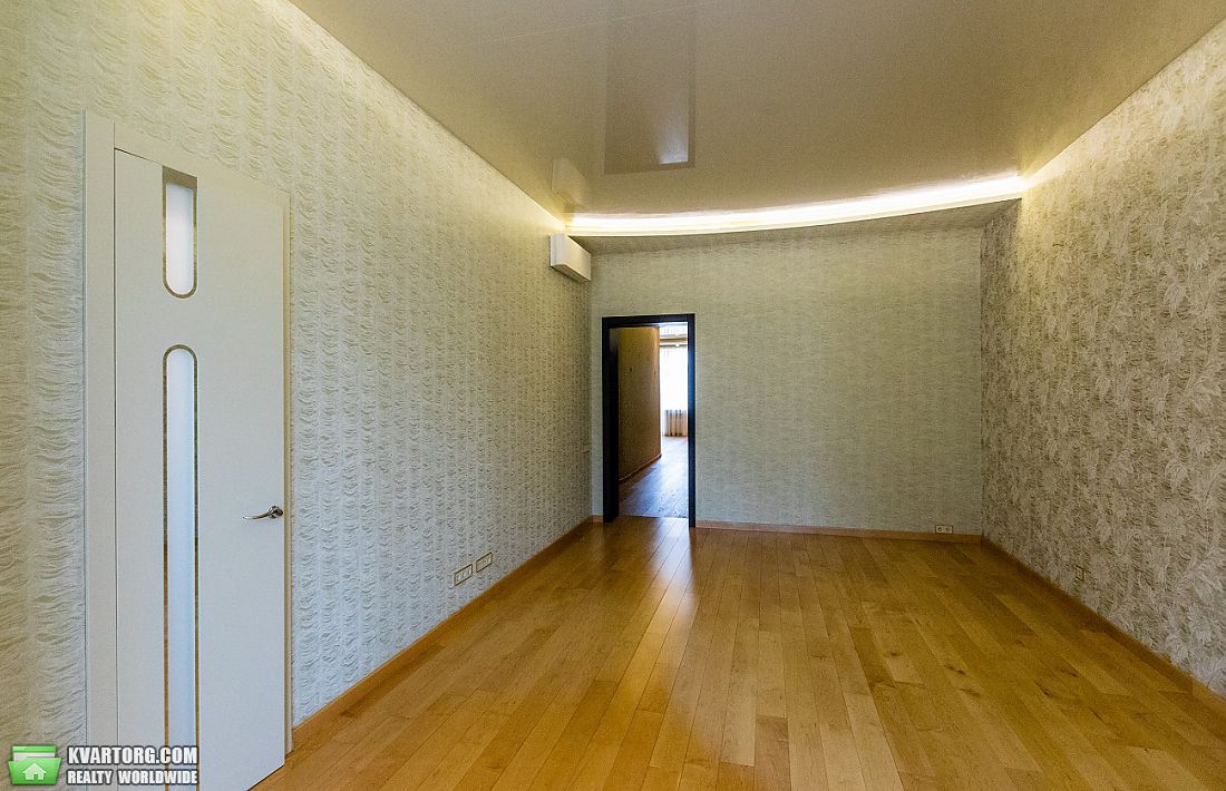 Sell 3-room apartment. Киев,  Протасов яр — photo 8