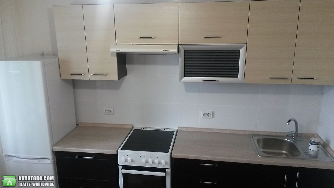 Rent out 2-room apartment. Киев,  Гмыри — photo 1
