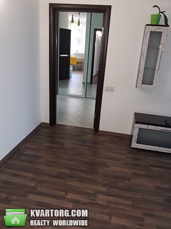 Rent out 1-room apartment. Киев, Василя Симоненко — photo 2