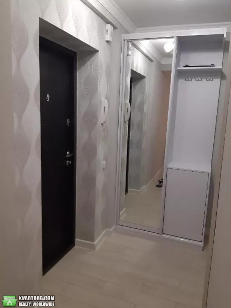 Rent out 1-room apartment. Киев,  Мечникова — photo 2