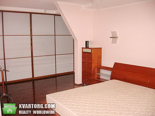 Rent out 4-room apartment. Киев, Героев Сталинграда пр — photo 6