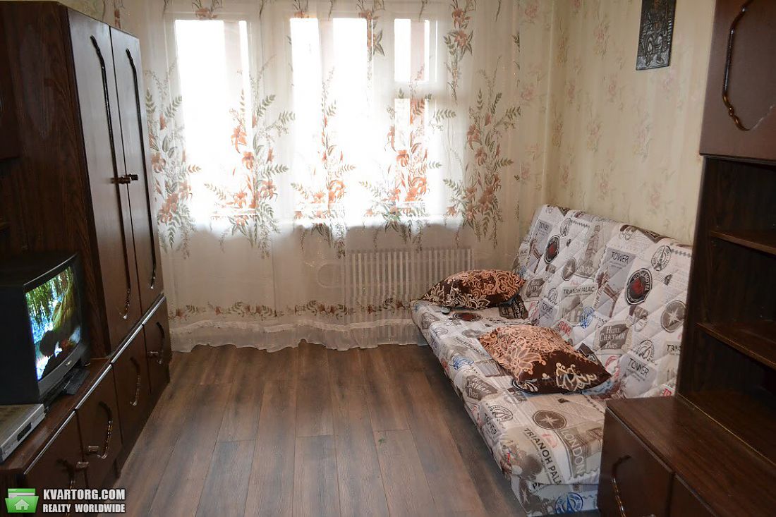 Rent out 1-room apartment. Киев, Академика Заболотного — photo 4