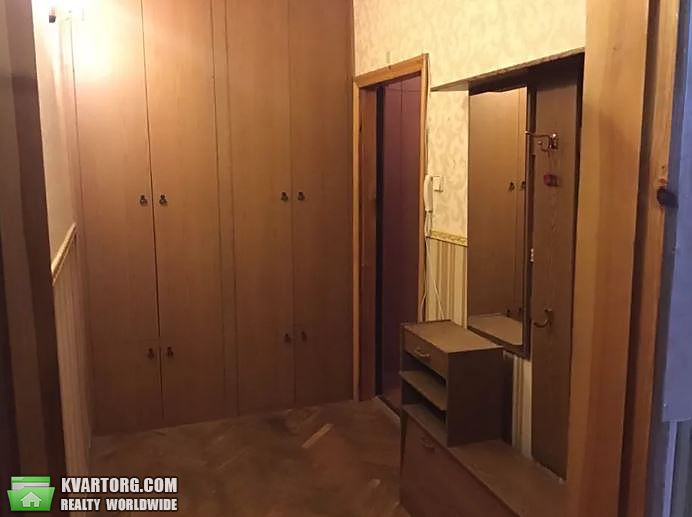 Rent out 2-room apartment. Киев,  Богатырская — photo 2