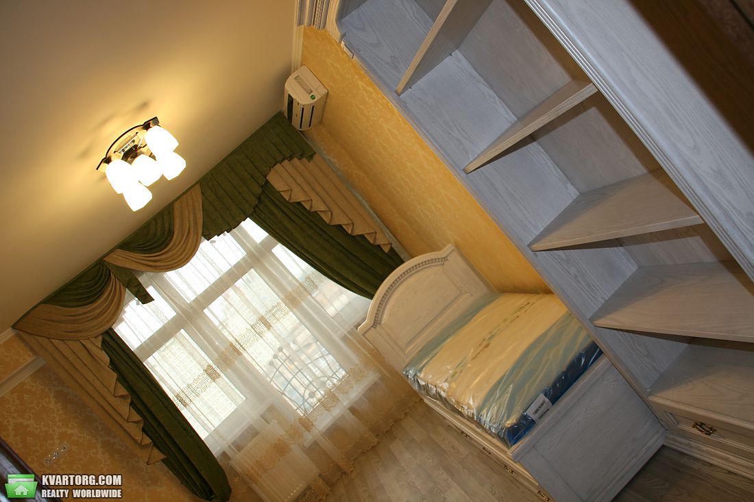 Rent out 3-room apartment. Киев, Урицкого — photo 6