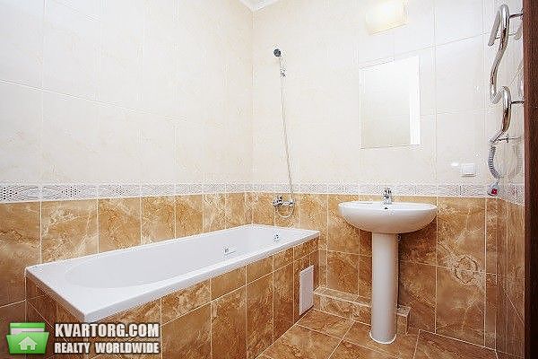 Sell 3-room apartment. Киев,  Комарова — photo 5