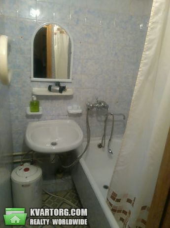 Rent out 1-room apartment. Киев,  Челябинская — photo 3