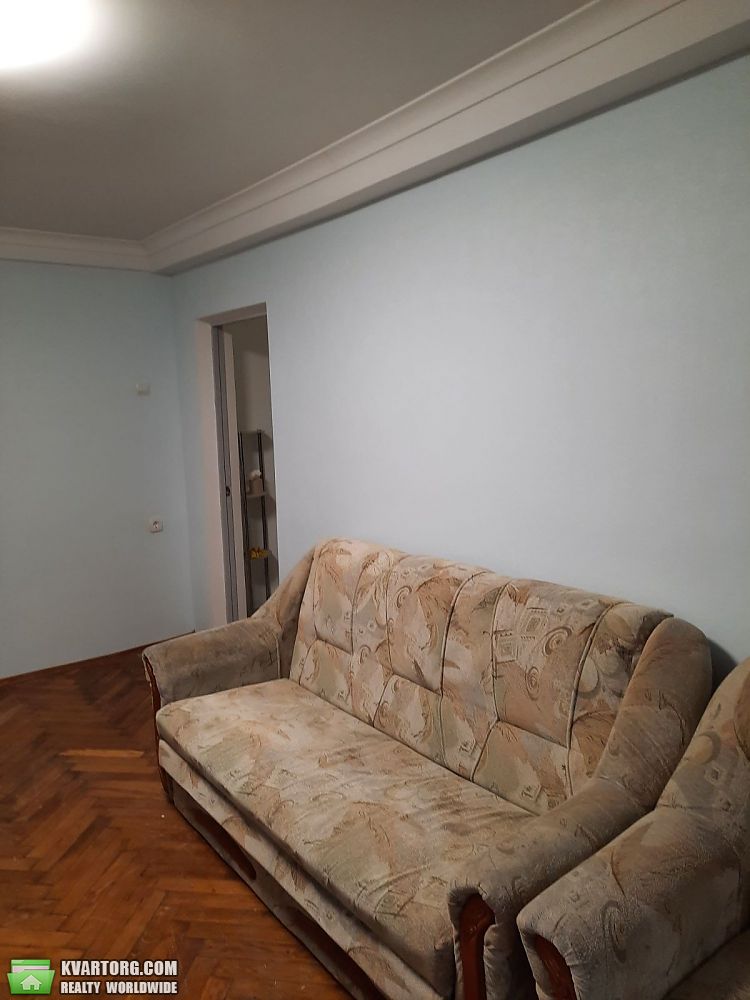 Rent out 2-room apartment. Киев, Полярная — photo 3