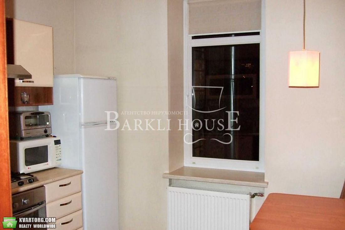 Rent out 2-room apartment. Киев,  Крещатик — photo 6