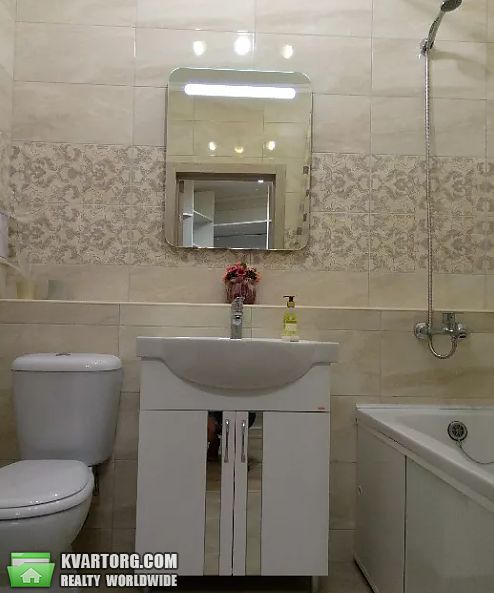 Rent out 1-room apartment. Киев, Небесной сотни — photo 3