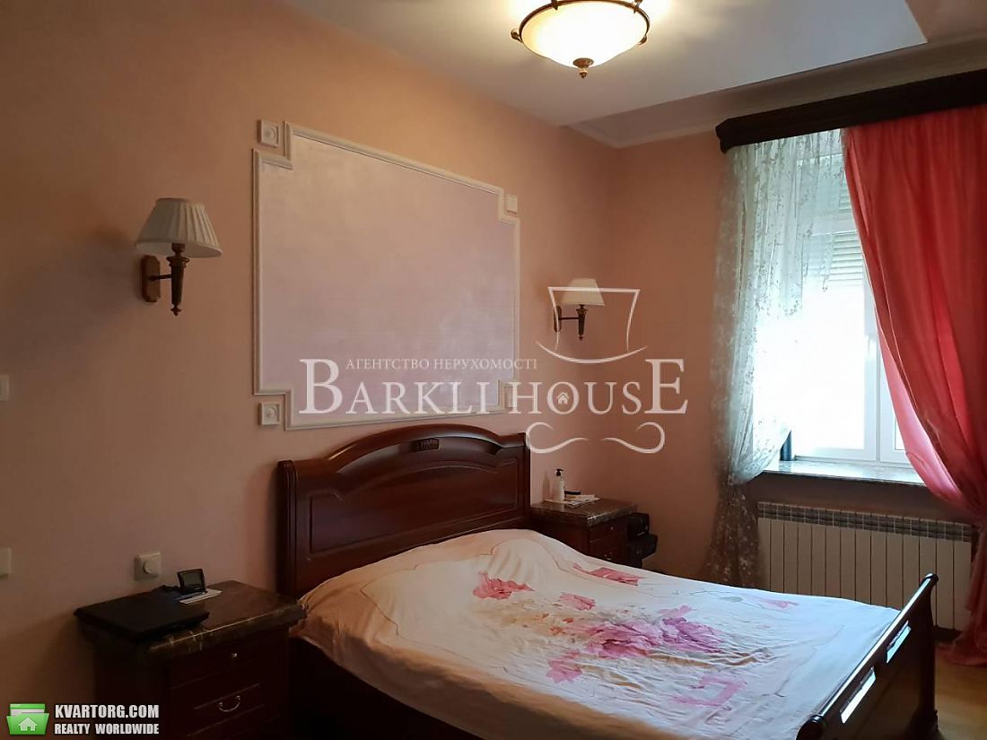 Rent out 2-room apartment. Киев,  Верхний Вал — photo 5
